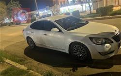 كيا كادينزا